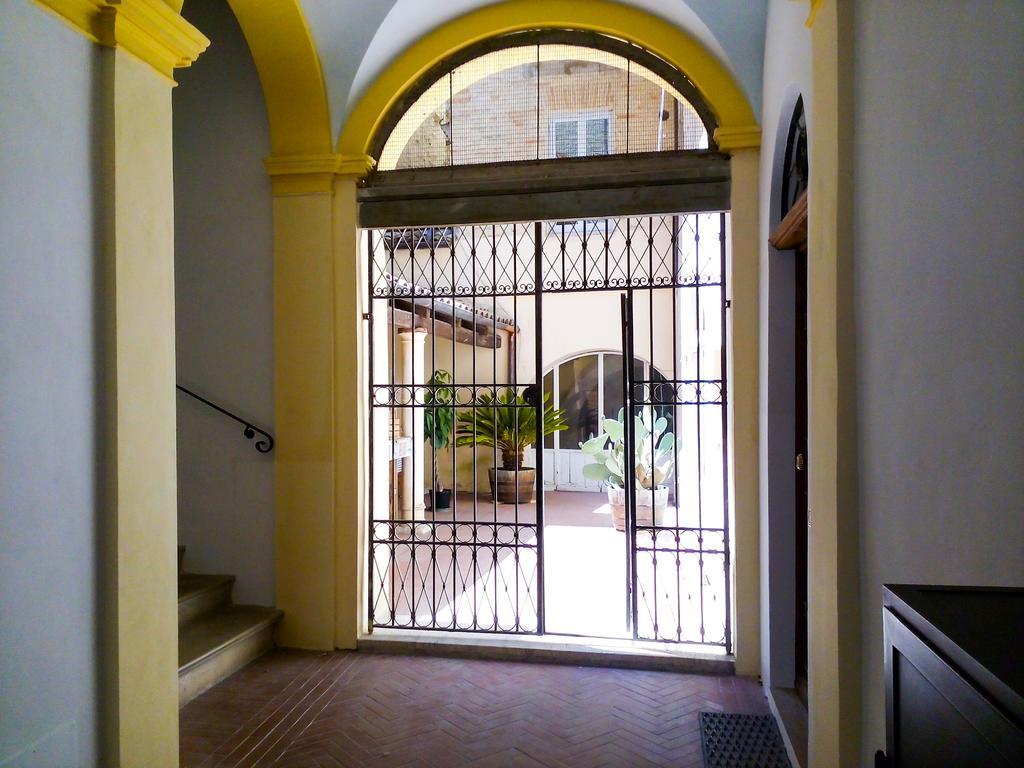 Residenza Corso Baccio Lägenhet SantʼElpidio a Mare Exteriör bild